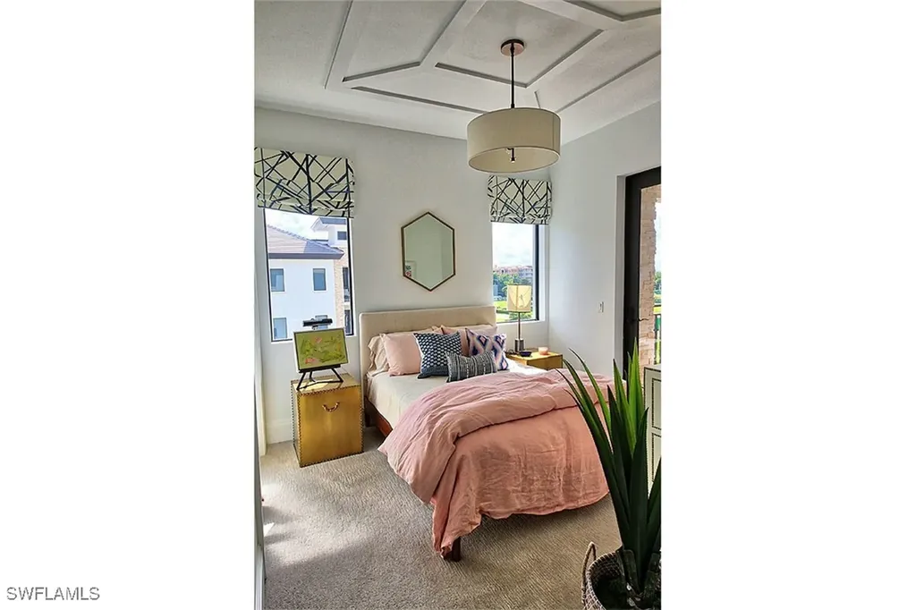 1035 3rd Avenue S Naples FL 34102