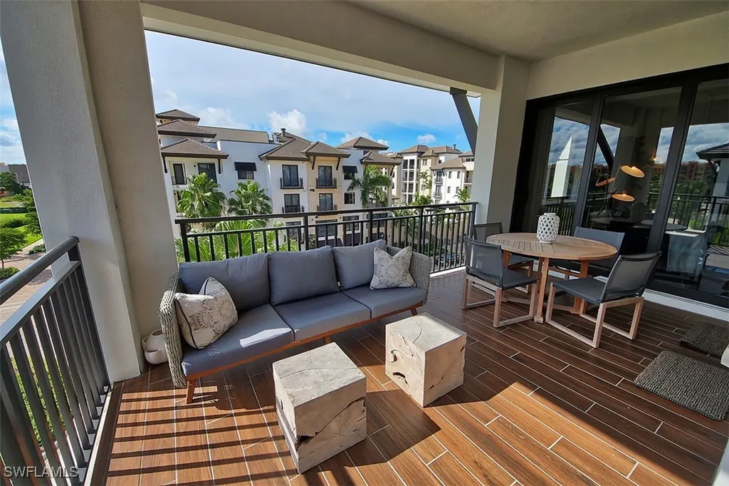1035 3rd Avenue S Naples FL 34102