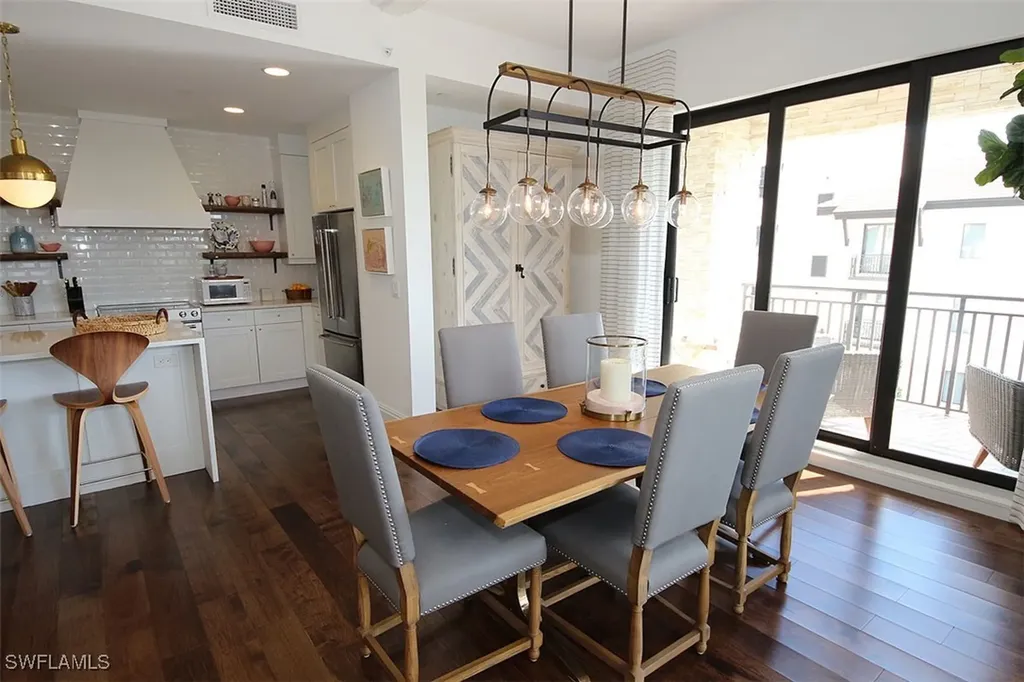 1035 3rd Avenue S Naples FL 34102
