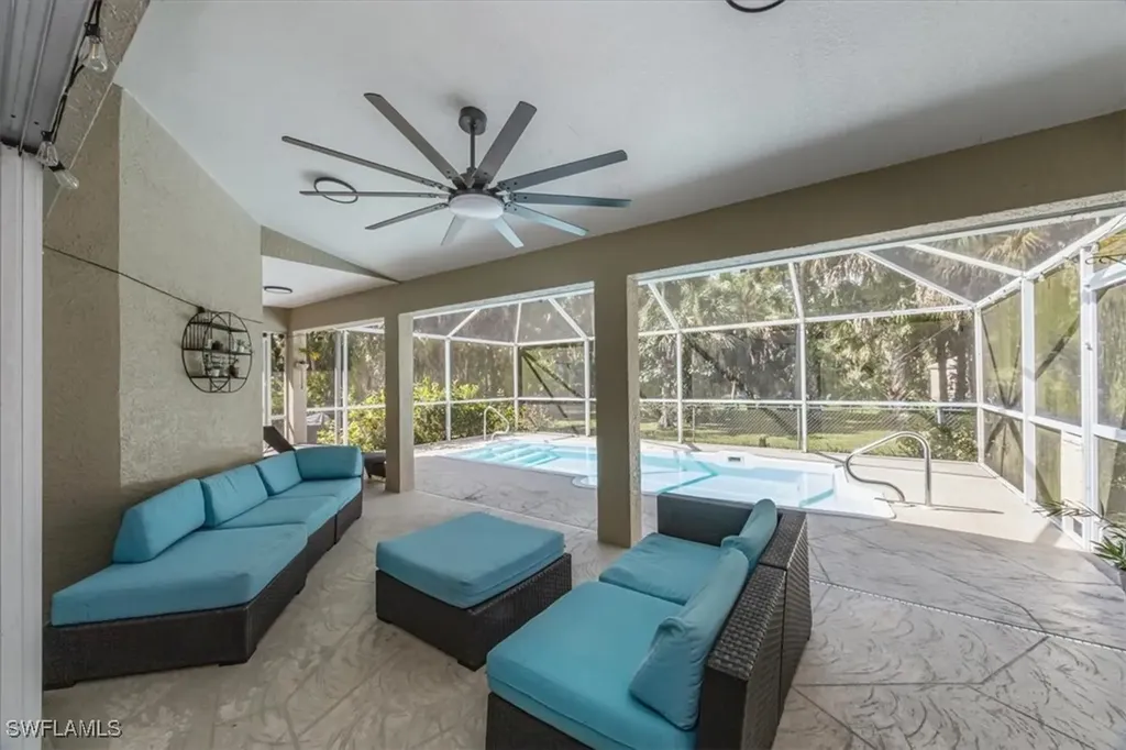 361 9th Street NW Naples FL 34120
