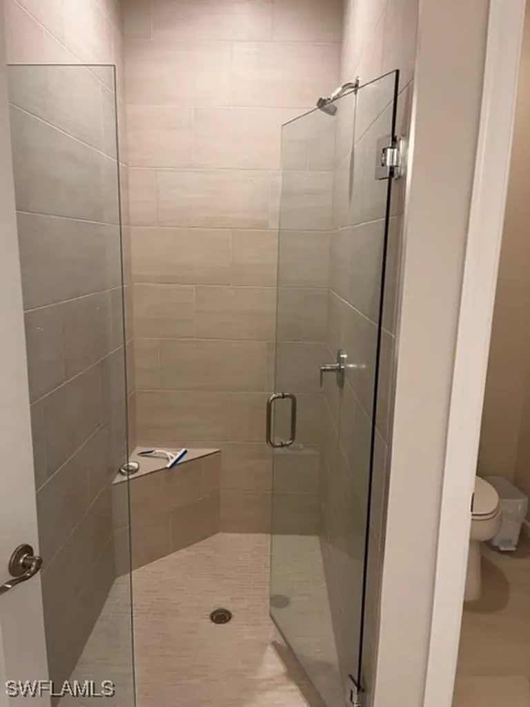 9195 Cayman Drive Naples FL 34114