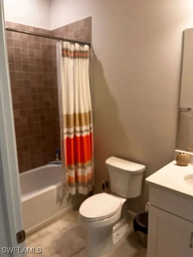9195 Cayman Drive Naples FL 34114
