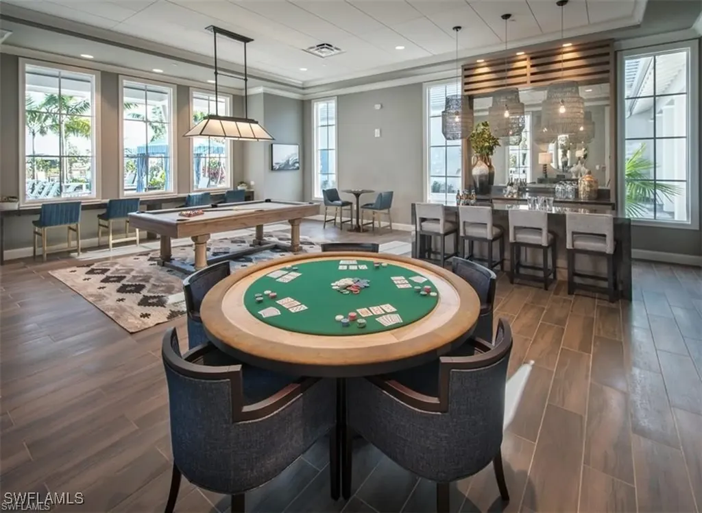 9195 Cayman Drive Naples FL 34114