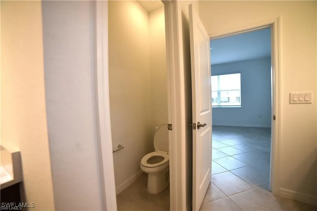 2665 Vine Avenue Naples FL 34120