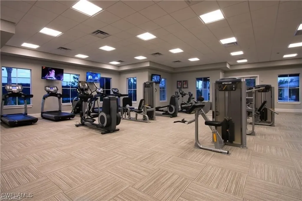 2665 Vine Avenue Naples FL 34120