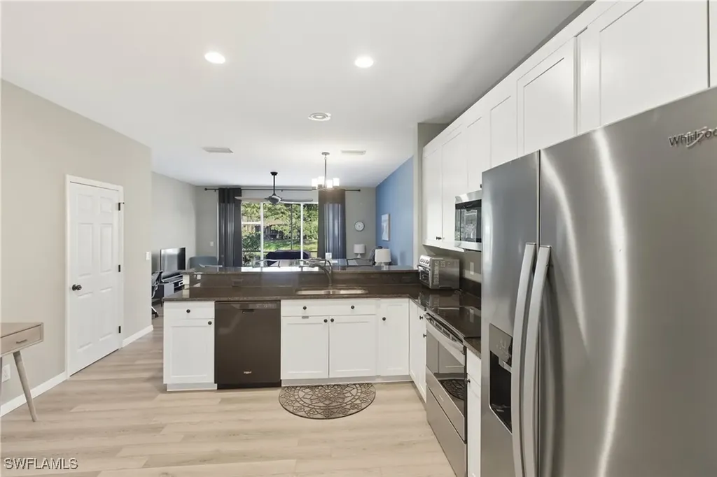 8461 Village Edge Circle Fort Myers FL 33919