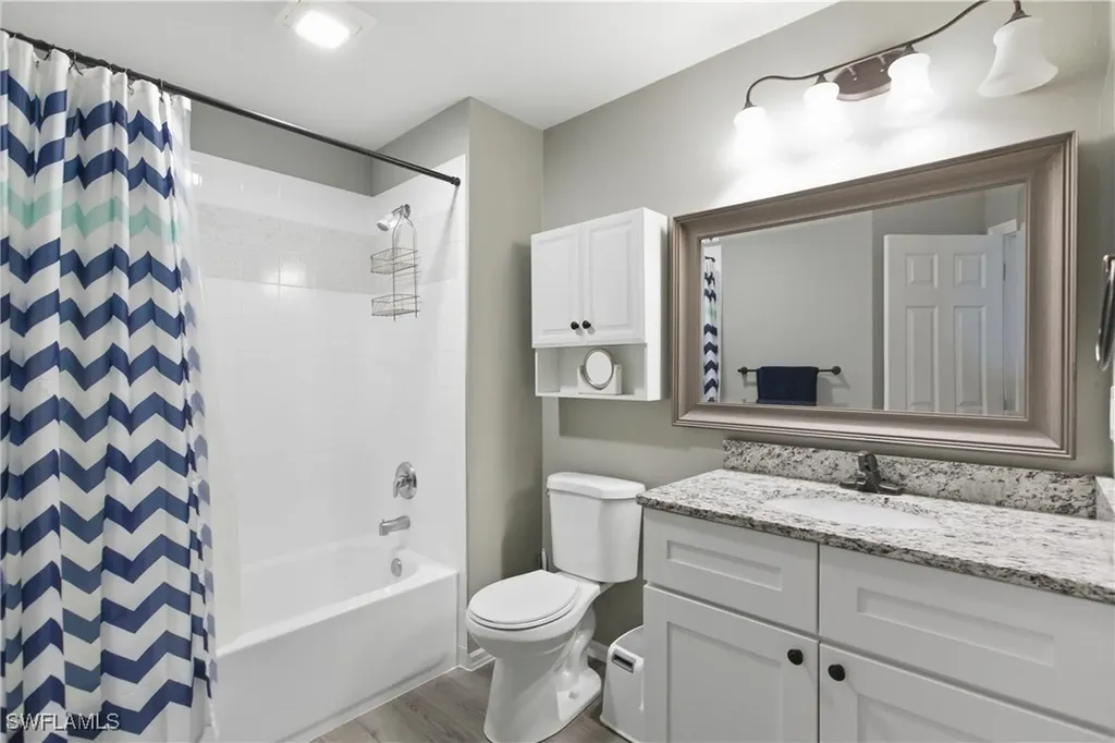 8461 Village Edge Circle Fort Myers FL 33919