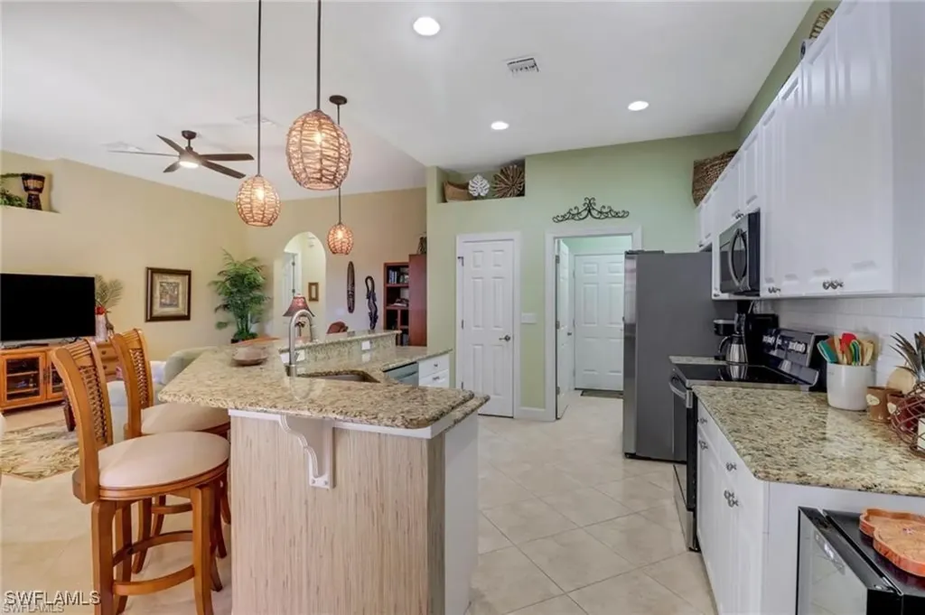 23605 Via Carino Lane Bonita Springs FL 34135