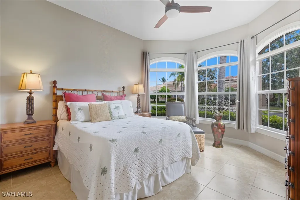 6097 Dogleg Drive Naples FL 34113