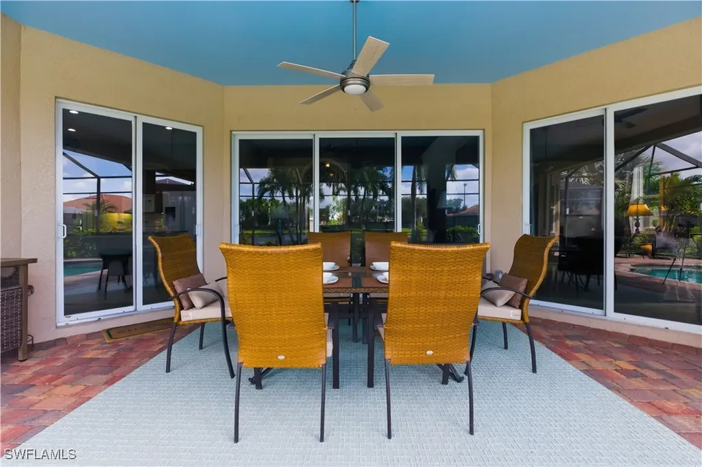 6097 Dogleg Drive Naples FL 34113