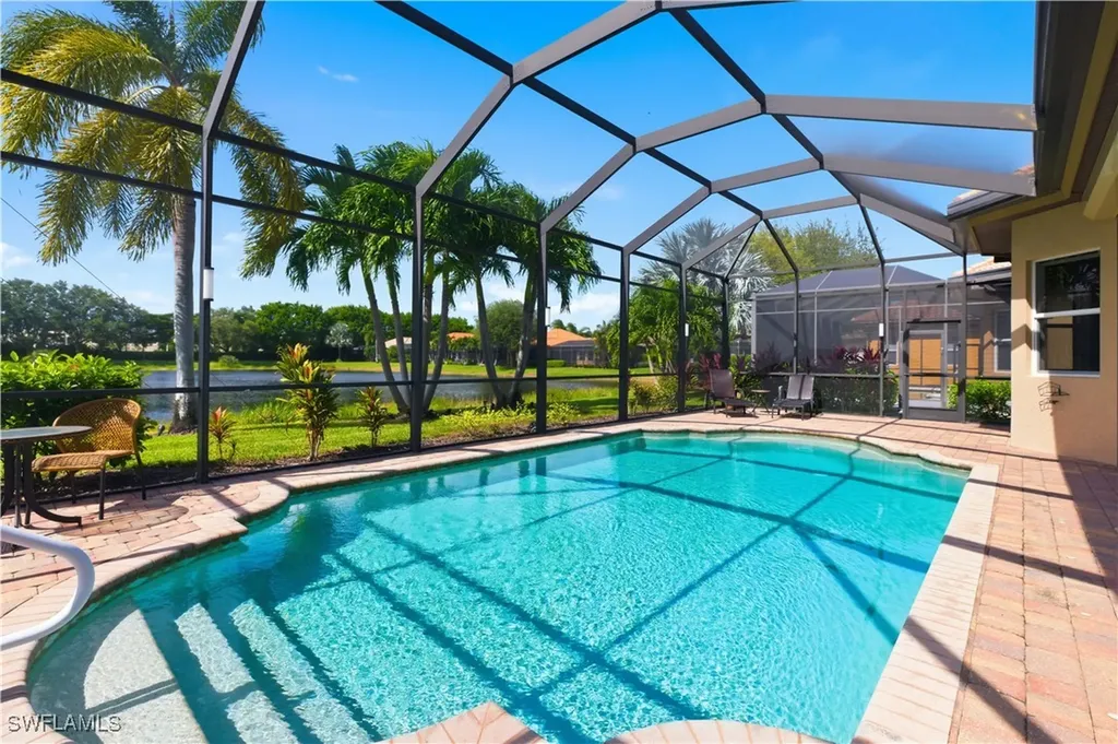 6097 Dogleg Drive Naples FL 34113