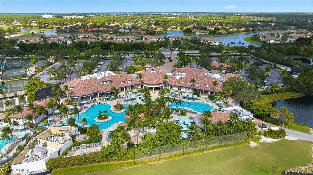 6097 Dogleg Drive Naples FL 34113
