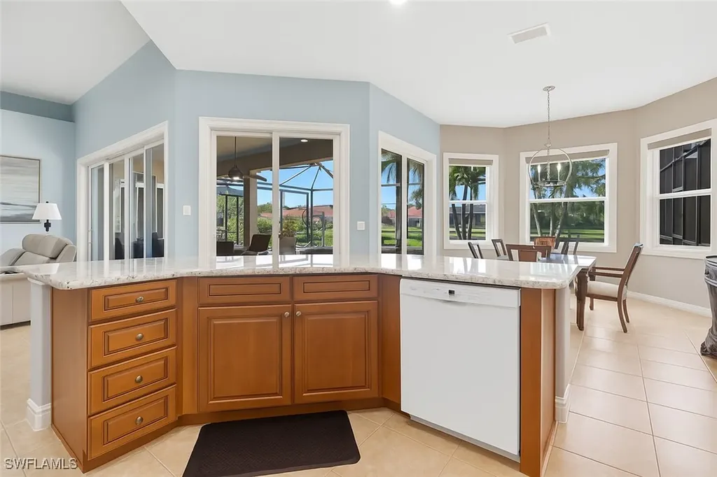 6097 Dogleg Drive Naples FL 34113