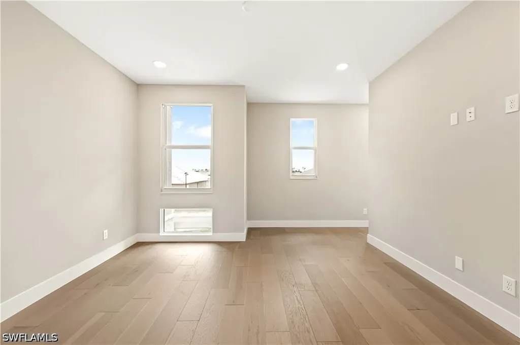 8762 Driftwood Drive Naples FL 34114
