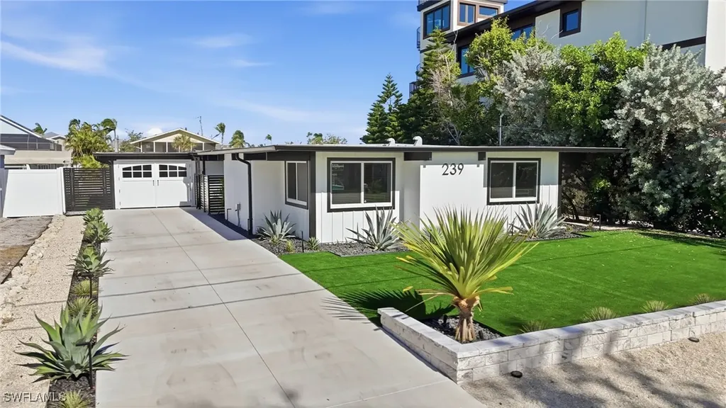 239 Curlew Street Fort Myers Beach FL 33931