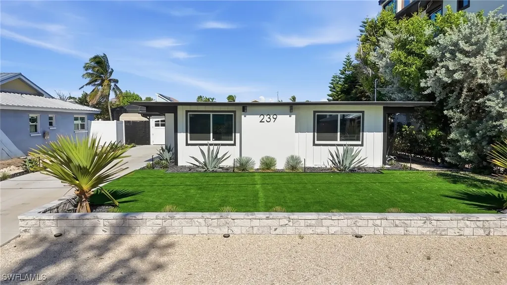 239 Curlew Street Fort Myers Beach FL 33931