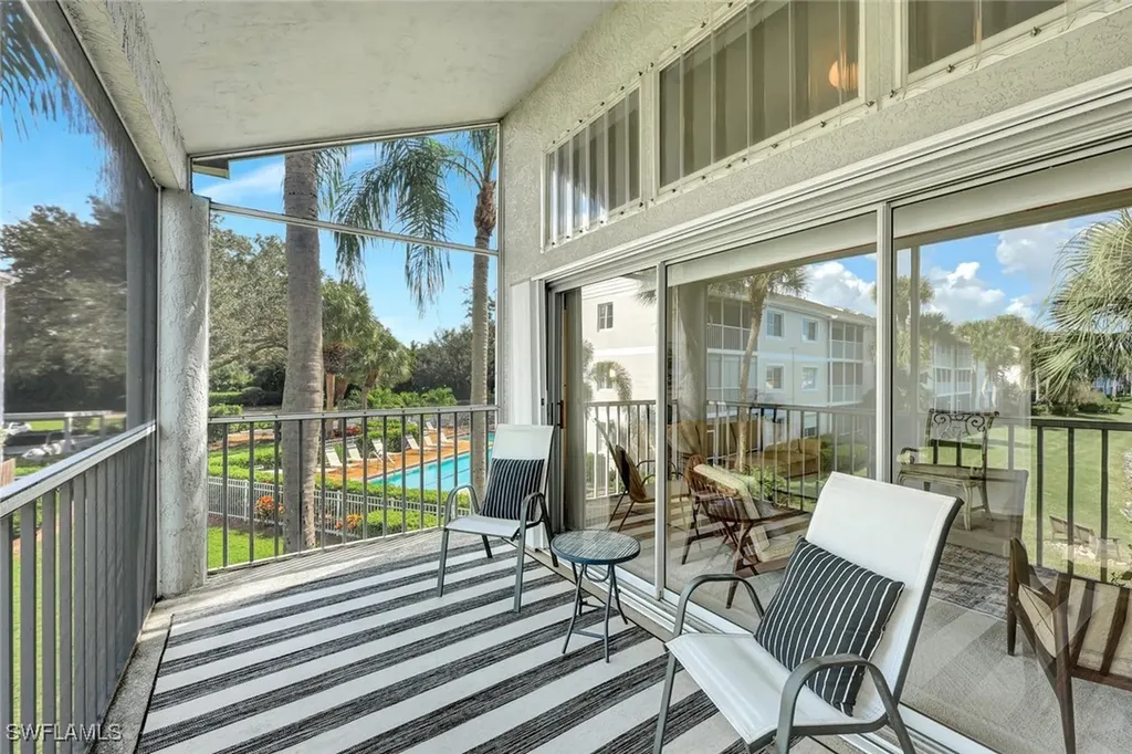 2861 Citrus Lake Drive Naples FL 34109