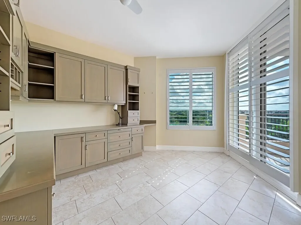 7575 Pelican Bay Boulevard Naples FL 34108