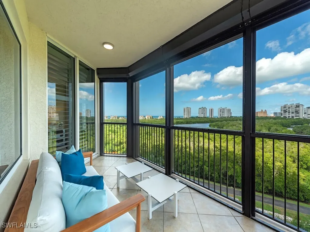 7575 Pelican Bay Boulevard Naples FL 34108