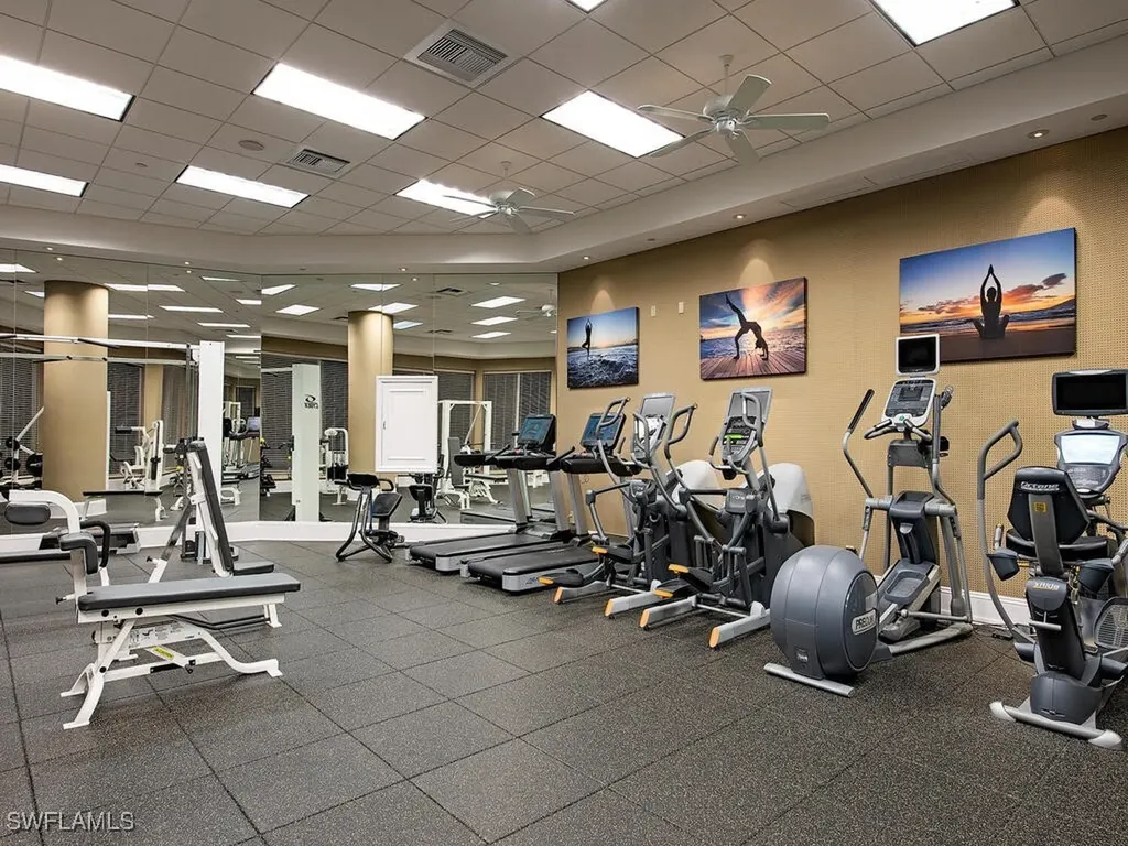 7575 Pelican Bay Boulevard Naples FL 34108