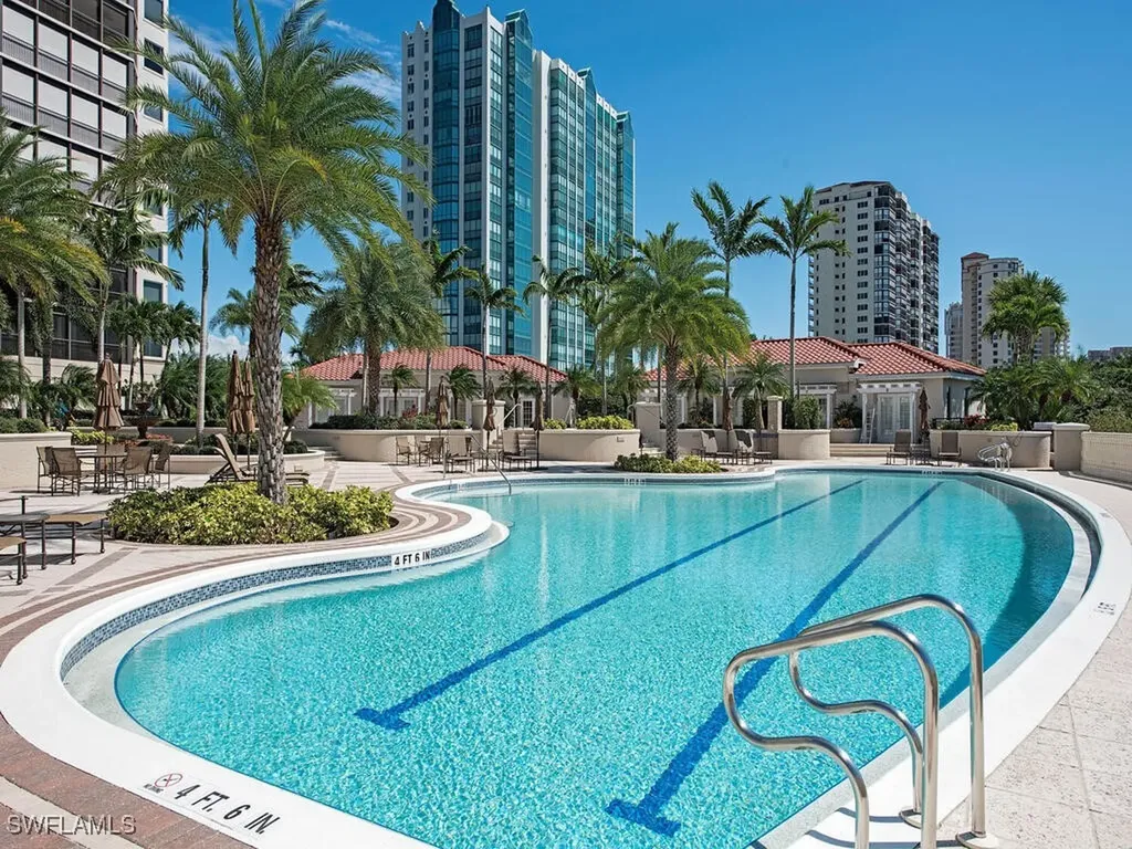 7575 Pelican Bay Boulevard Naples FL 34108