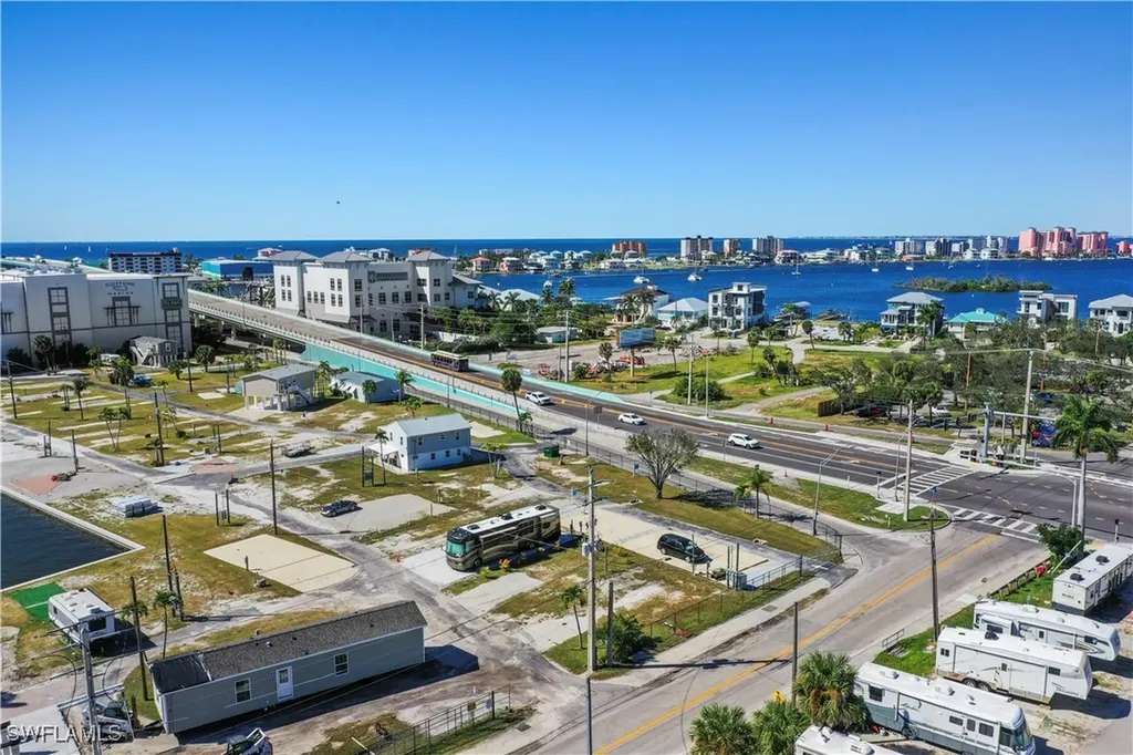 19281 #39 San Carlos Boulevard Fort Myers Beach FL 33931