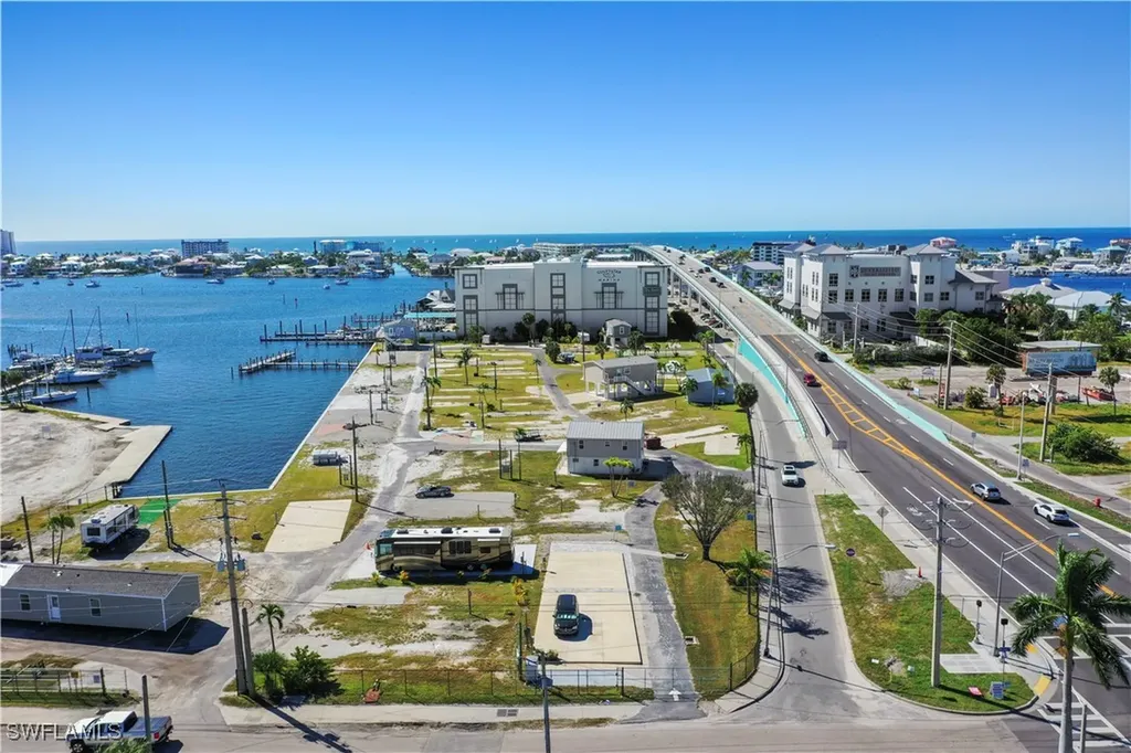 19281 #39 San Carlos Boulevard Fort Myers Beach FL 33931