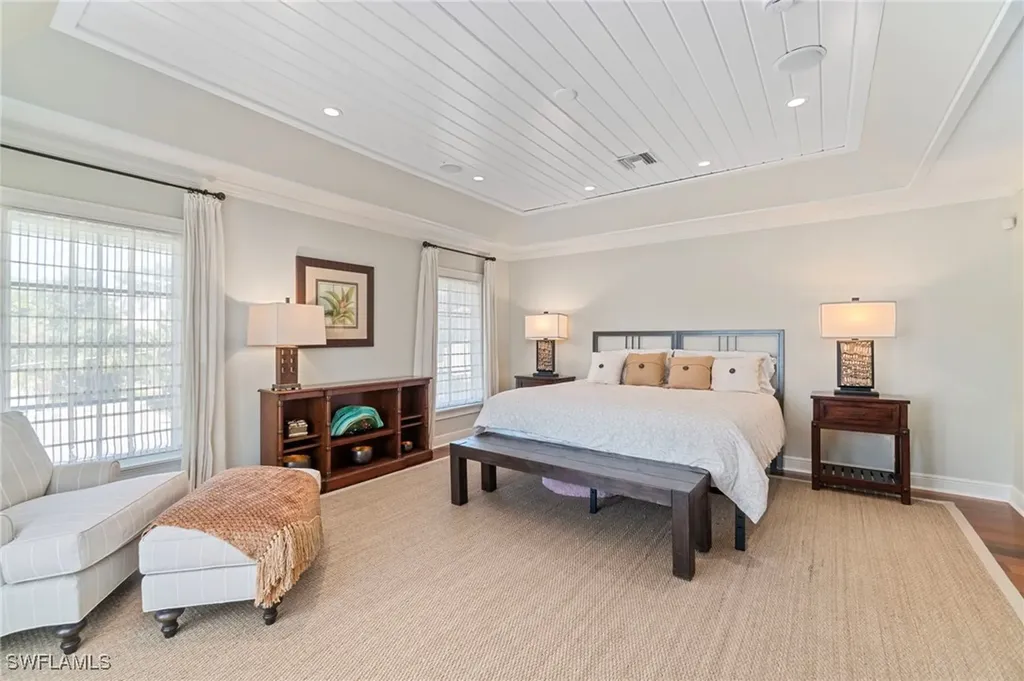 645 Broad Avenue S Naples FL 34102
