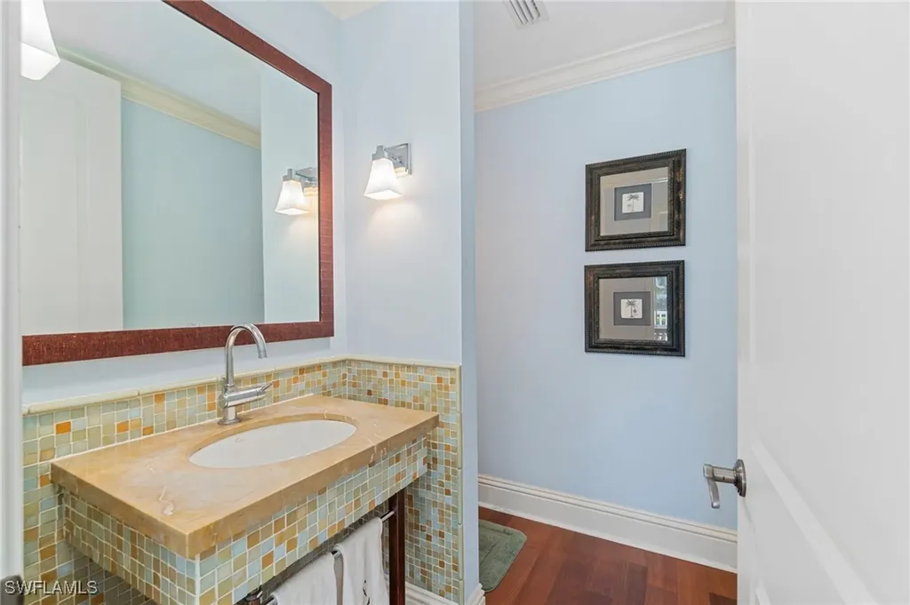 645 Broad Avenue S Naples FL 34102