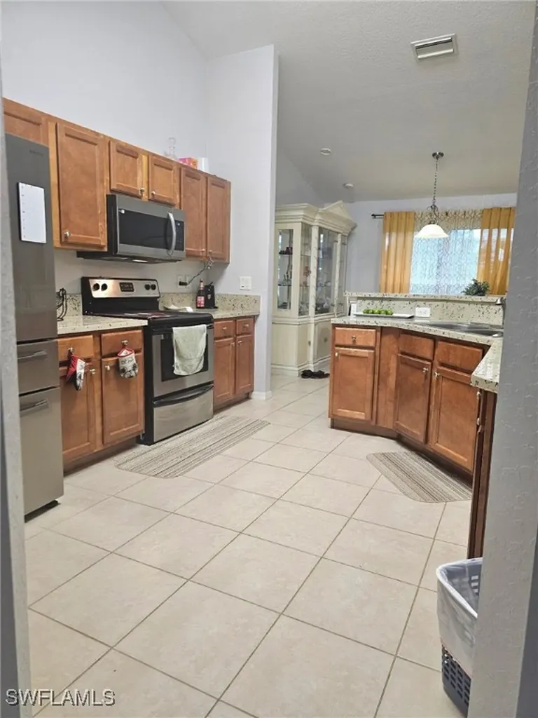 423 Windermere Drive Lehigh Acres FL 33972