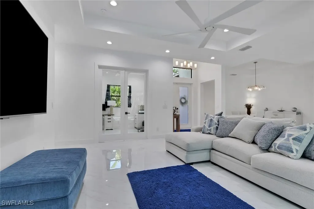 491 9th Street SW Naples FL 34117