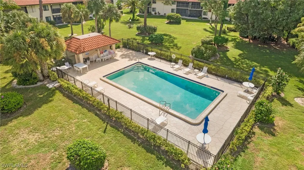 4957 Pepper Circle Naples FL 34113