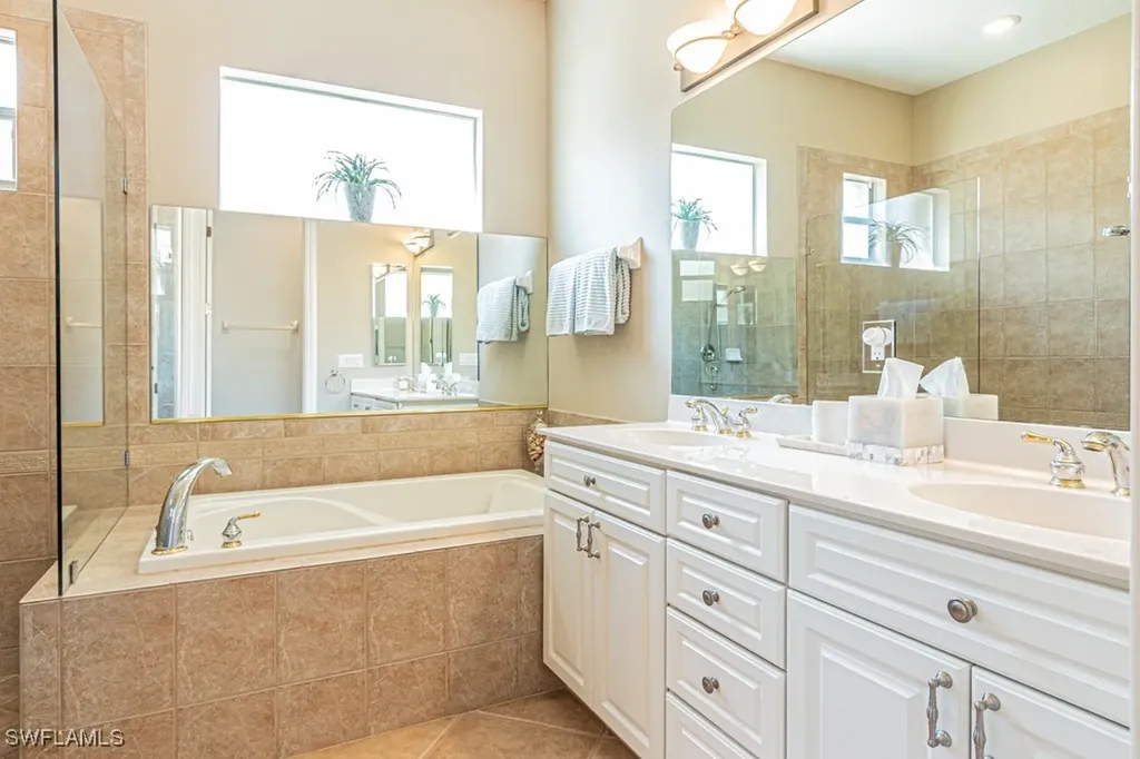 6968 Amen Corner Court Naples FL 34113
