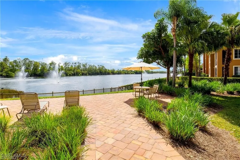 1190 Reserve Way Naples FL 34105
