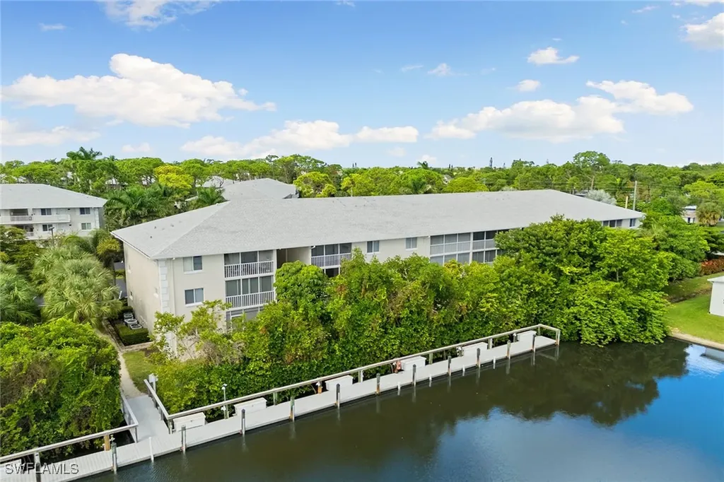3071 Sandpiper Bay Circle Naples FL 34112