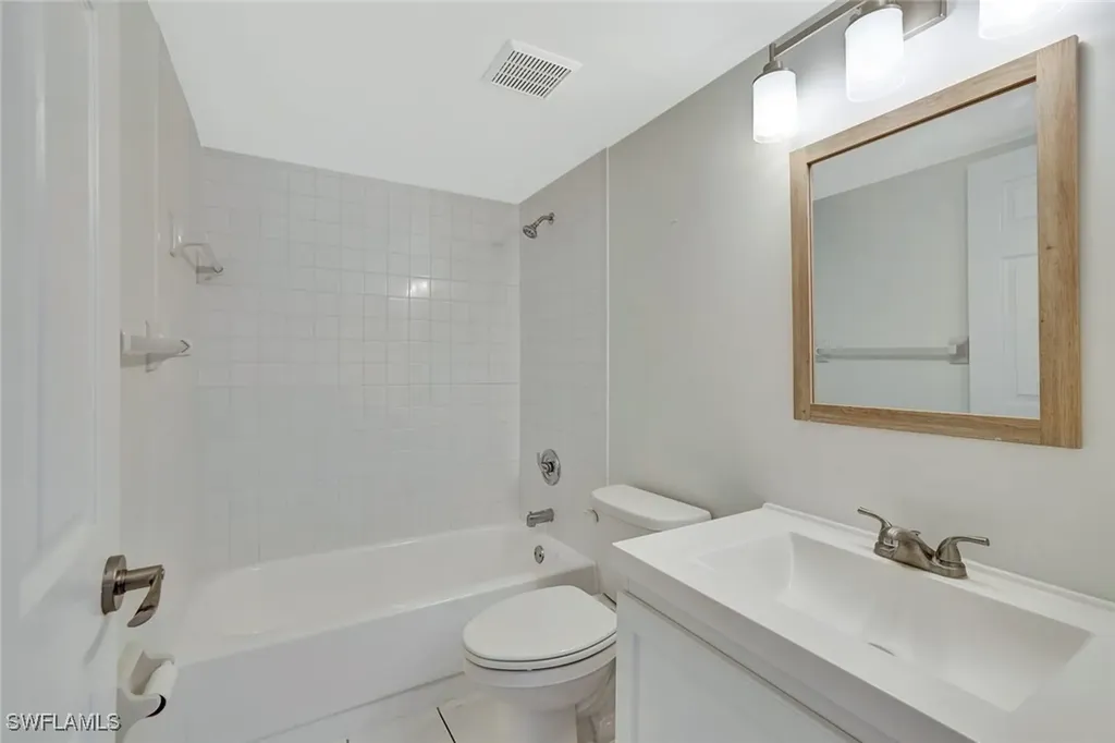 729 Landover Court Naples FL 34104