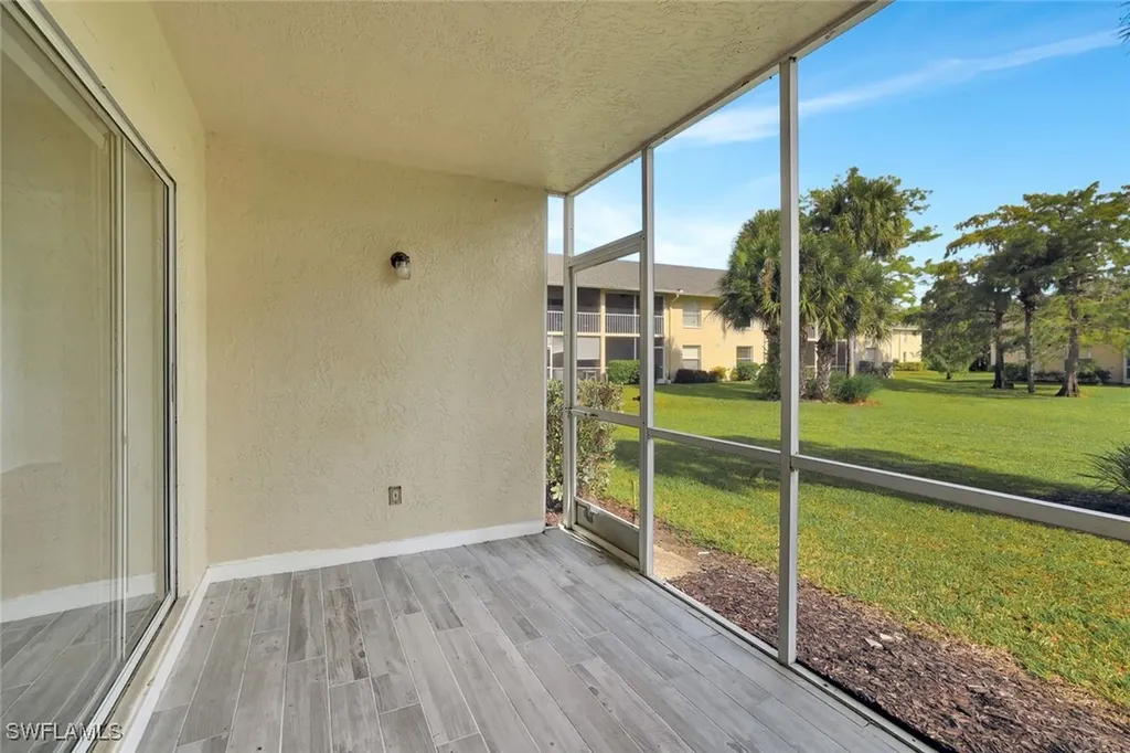 729 Landover Court Naples FL 34104
