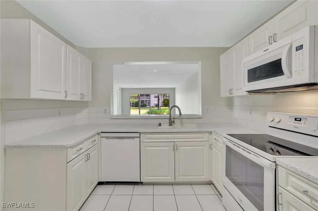 729 Landover Court Naples FL 34104