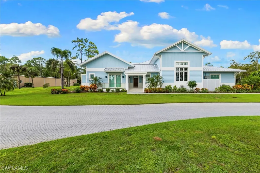 2961 Sanborn Avenue Naples FL 34120