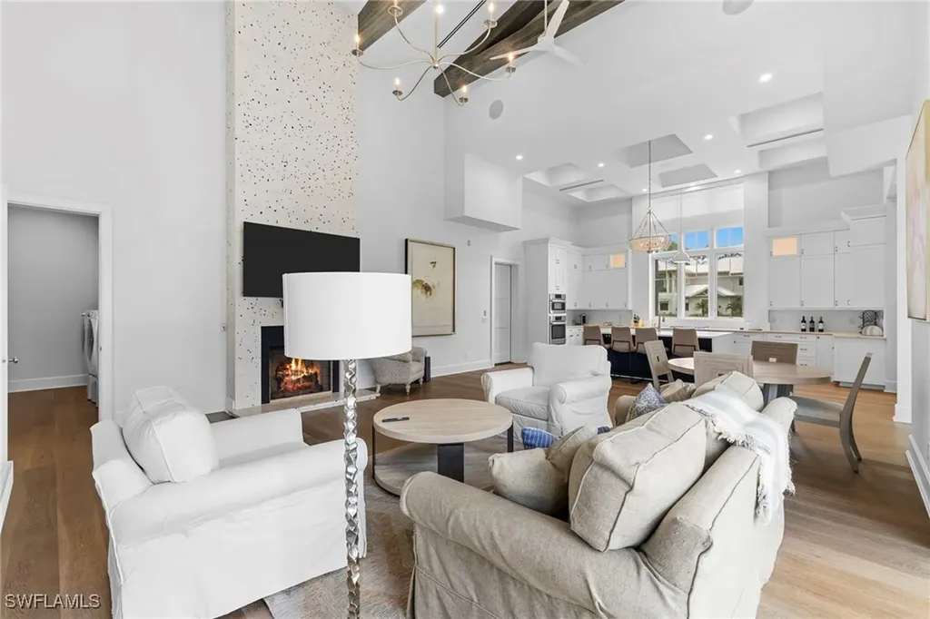 2961 Sanborn Avenue Naples FL 34120
