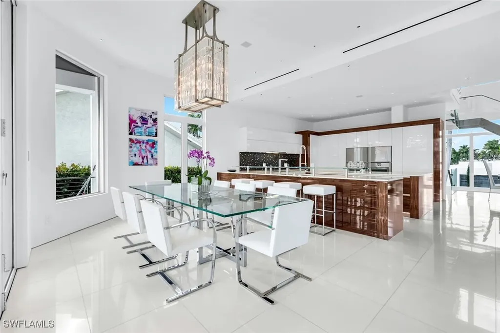 260 Channel Drive Naples FL 34108