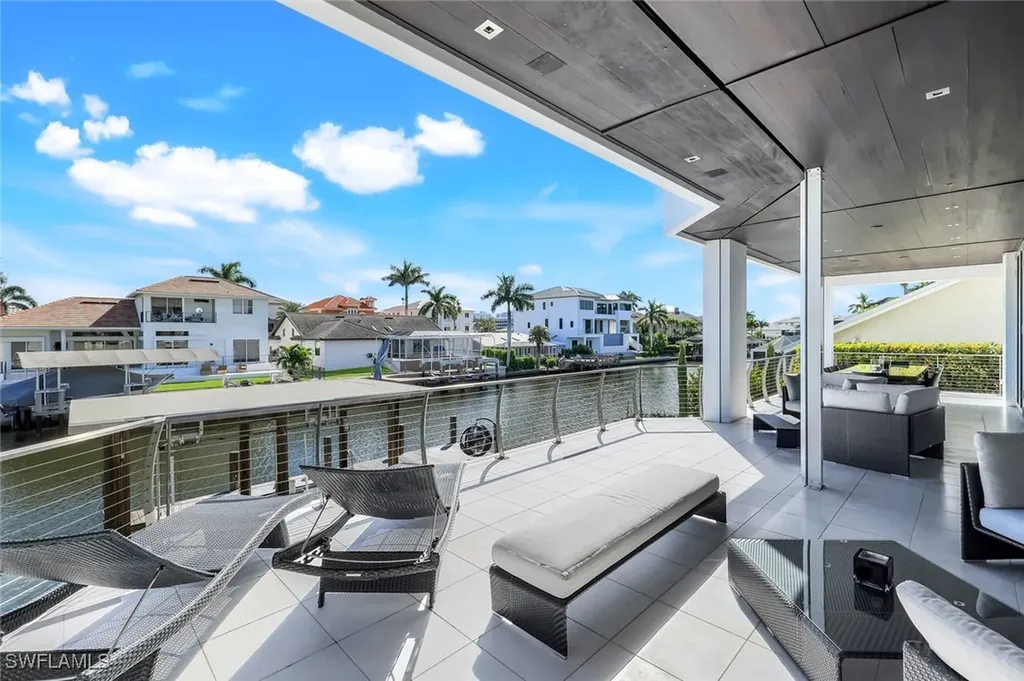 260 Channel Drive Naples FL 34108