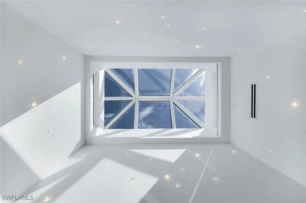 260 Channel Drive Naples FL 34108