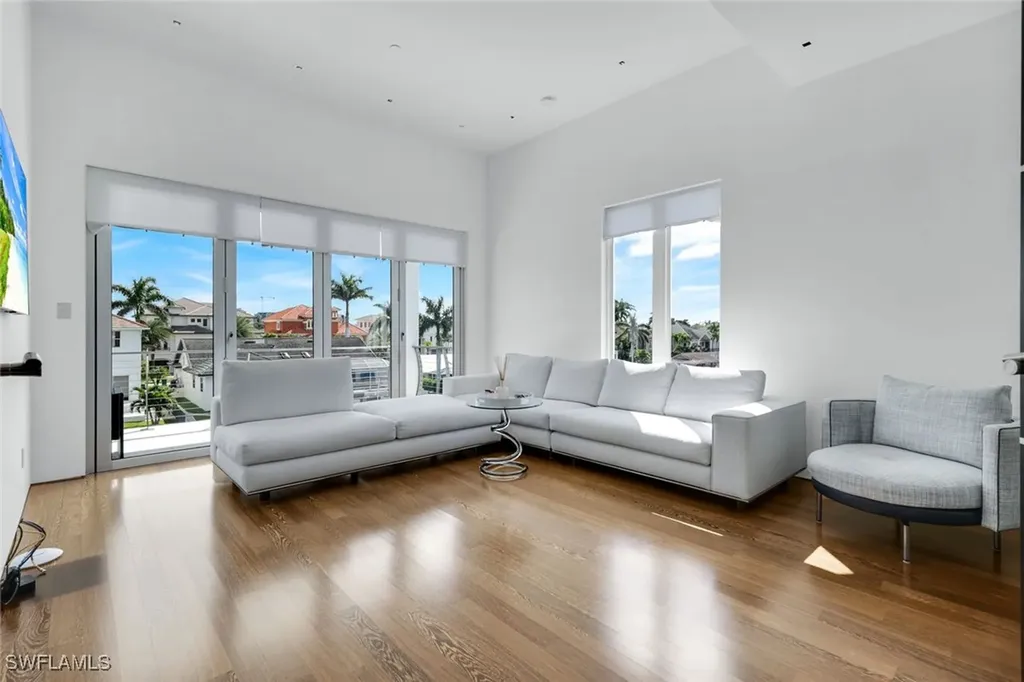 260 Channel Drive Naples FL 34108