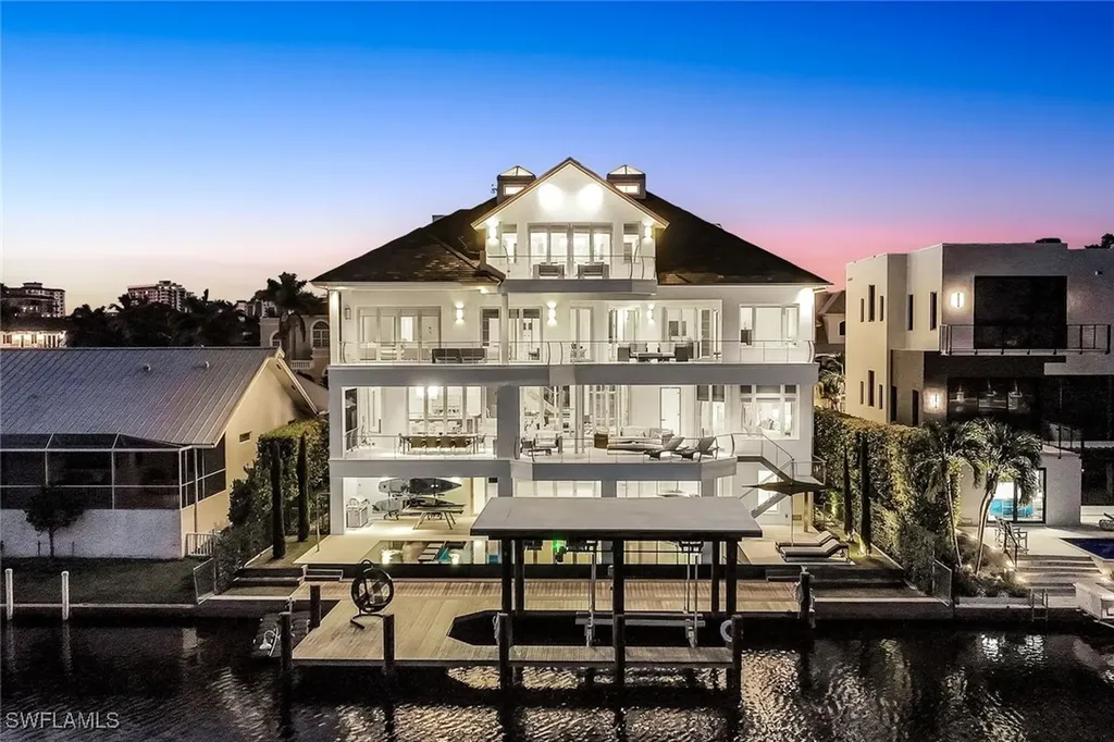 260 Channel Drive Naples FL 34108