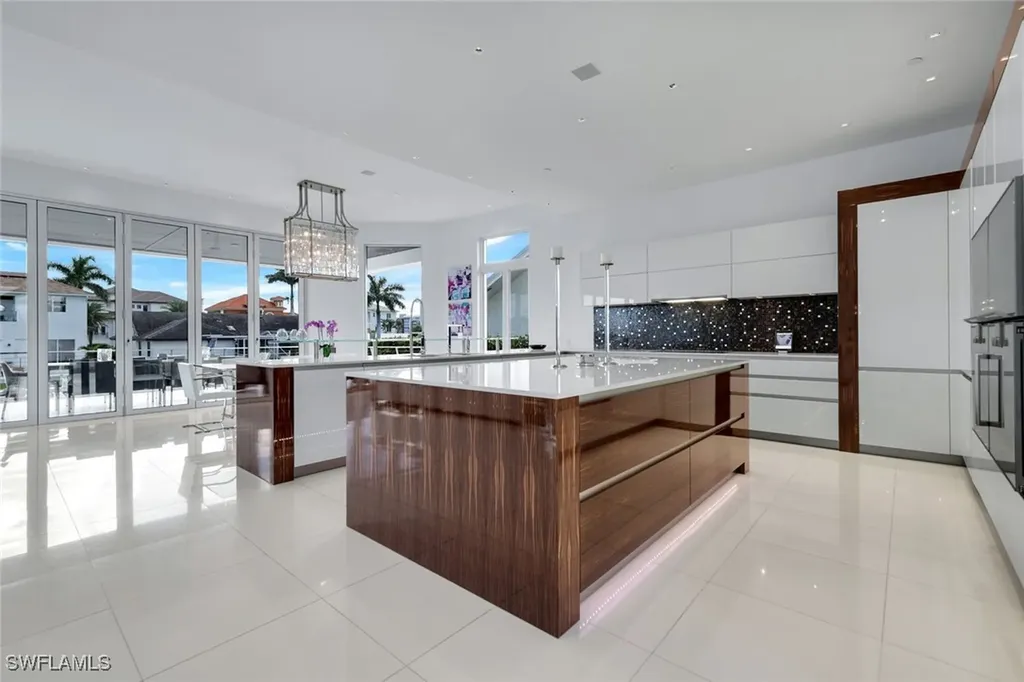 260 Channel Drive Naples FL 34108