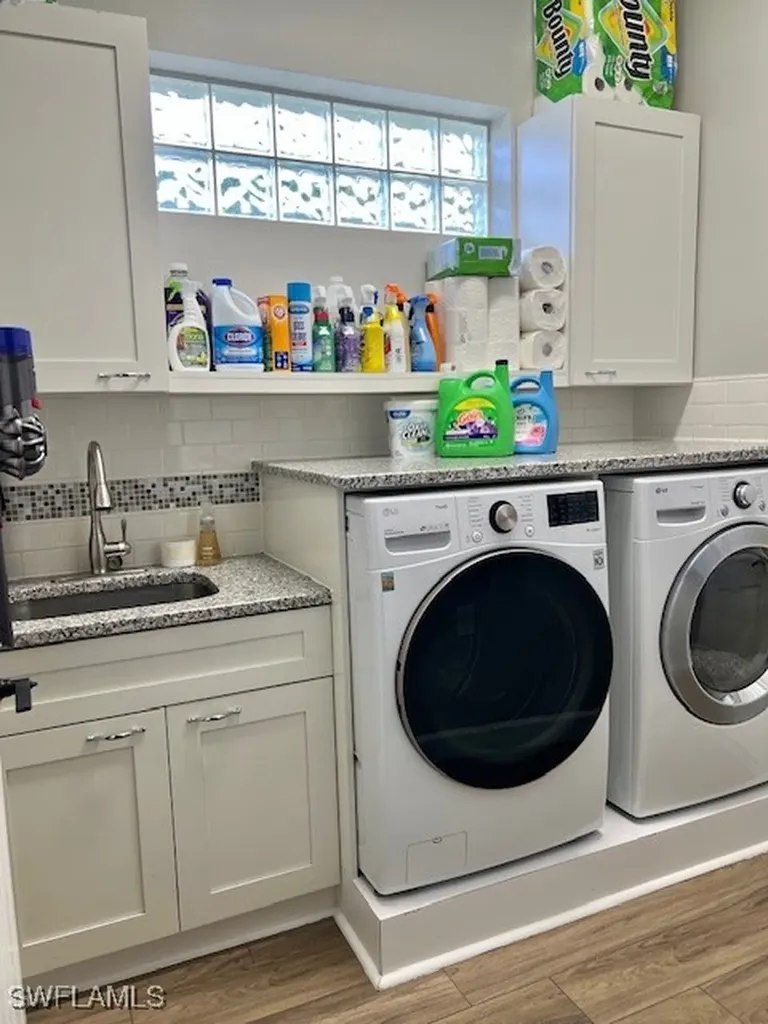 3411 Sandpiper Way Naples FL 34109
