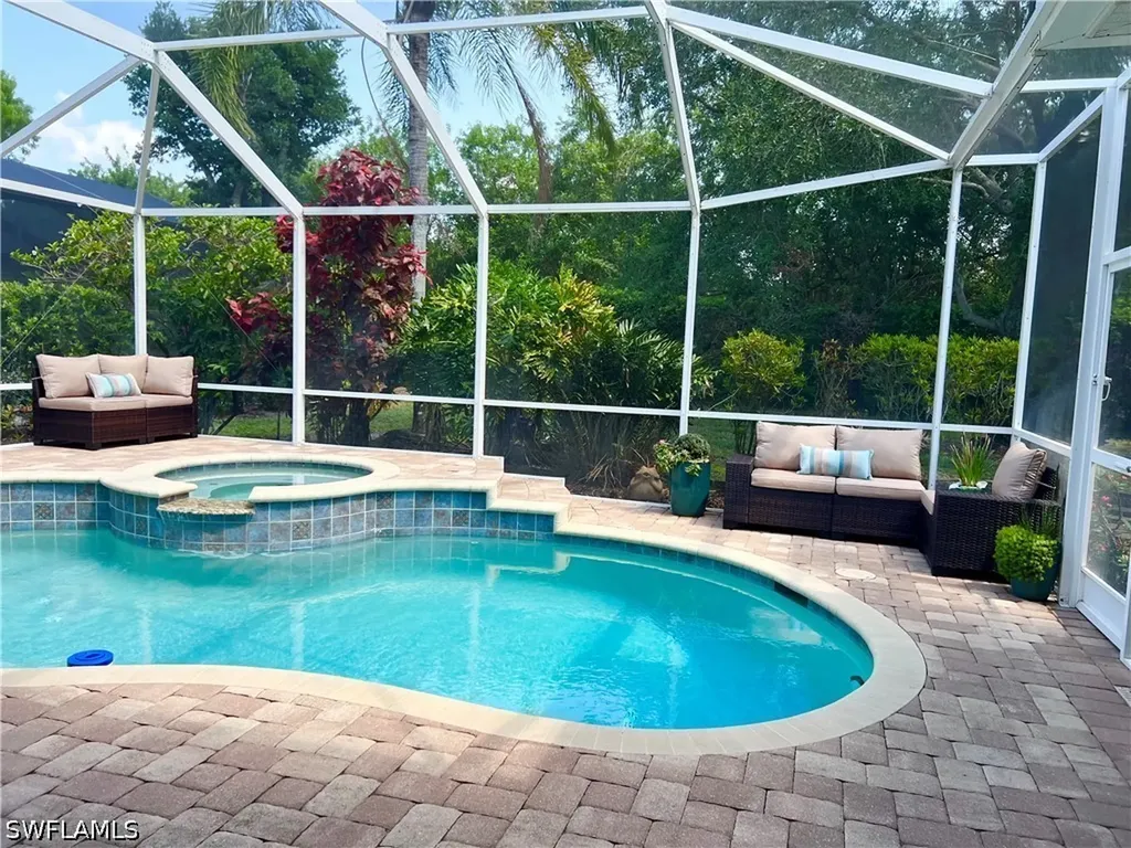 3411 Sandpiper Way Naples FL 34109