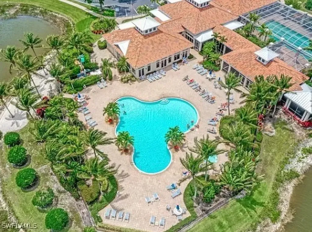 3411 Sandpiper Way Naples FL 34109