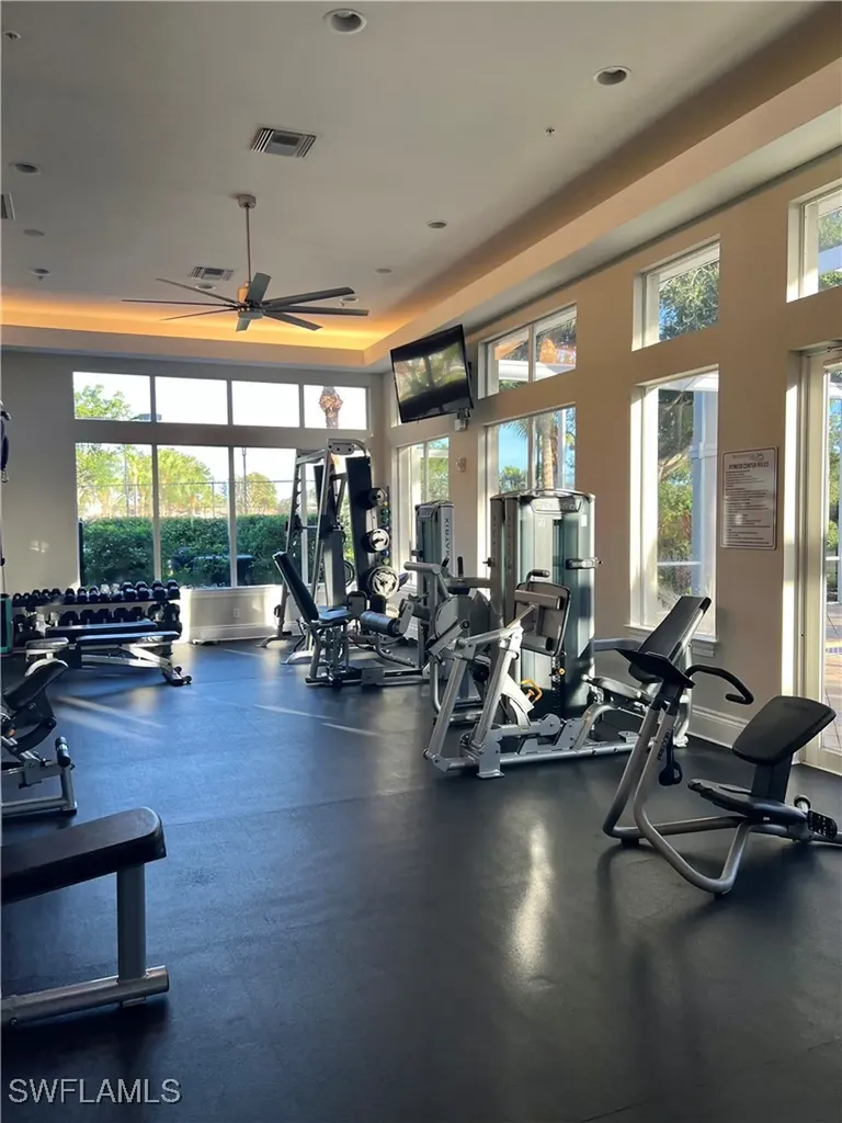 3411 Sandpiper Way Naples FL 34109